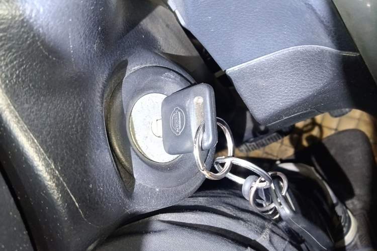Used Nissan Livina 2015 1.6XE CVT Comfort Edition Vehicle Key