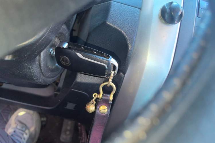 Used Nissan Livina 2015 1.6XE CVT Comfort Edition Vehicle Key