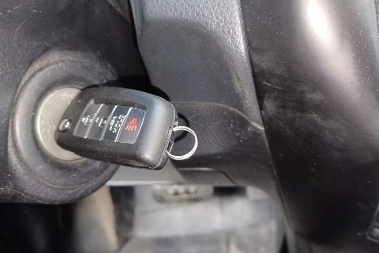 Used Nissan Livina 2015 1.6XE CVT Comfort Edition Vehicle Key