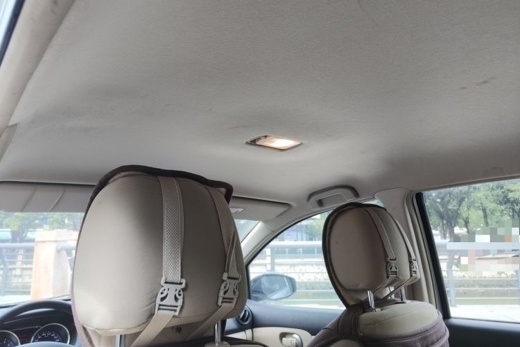 Used Nissan Livina 2015 1.6XE CVT Comfort Edition Headliner