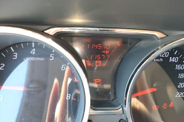 Used Nissan Livina 2015 1.6XE CVT Comfort Edition Instrument Cluster