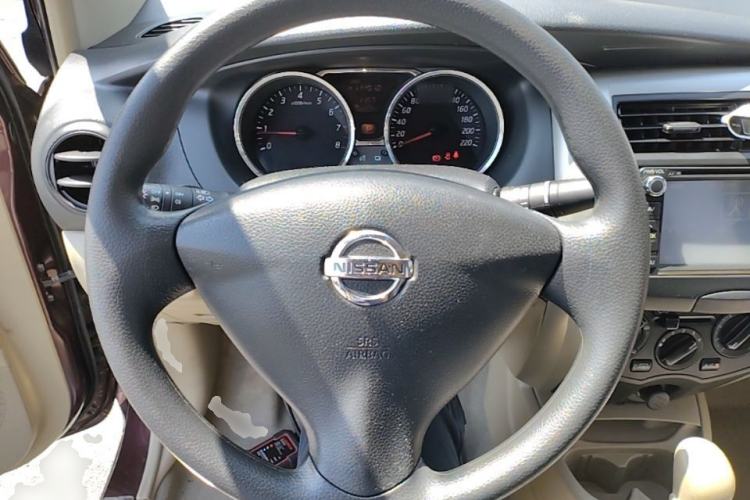 Used Nissan Livina 2015 1.6XE CVT Comfort Edition Steering Wheel
