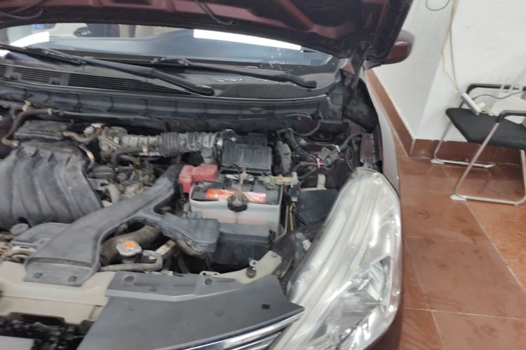 Used Nissan Livina 2015 1.6XE CVT Comfort Edition Engine Bay Left
