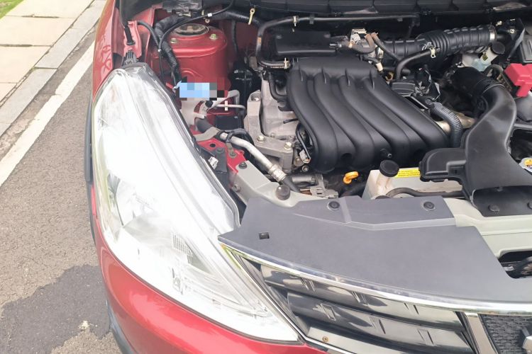 Used Nissan Livina 2015 Jinrui 1.6XV CVT Cool Cafe Edition Engine Bay Right