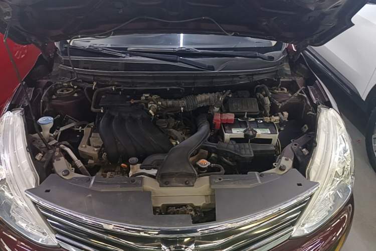 Used Nissan Livina 2015 1.6XE CVT Comfort Edition Engine Bay