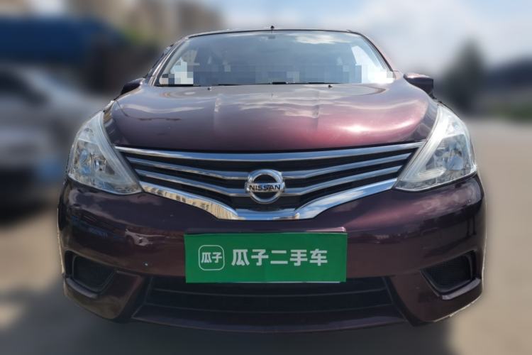 Used Nissan Livina 2015 1.6XE Manual Comfort Edition Front