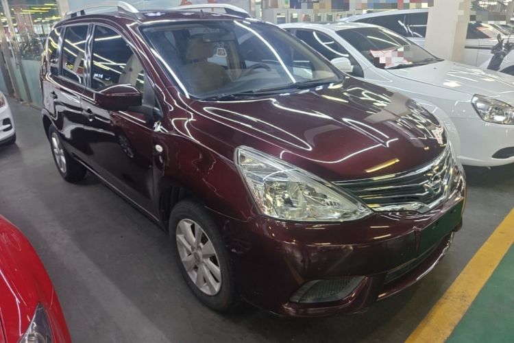 Used Nissan Livina 2015 1.6XE CVT Comfort Edition Front Right 45 Deg
