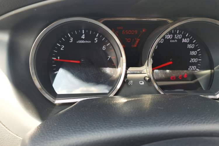 Used Nissan Livina 2015 1.6XE Manual Comfort Edition Instrument Cluster