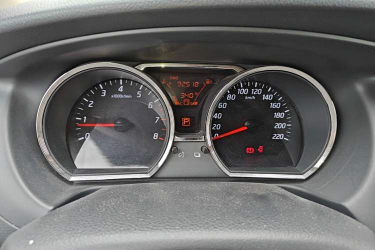 Used Nissan Livina 2015 Jinrui 1.6XV CVT Cool Cafe Edition Instrument Cluster
