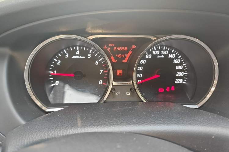 Used Nissan Livina 2015 Jinrui 1.6XV CVT Cool Cafe Edition Instrument Cluster