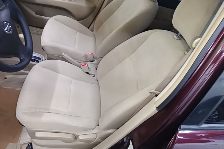 Used Nissan Livina 2015 1.6XE CVT Comfort Edition Left Front Seat