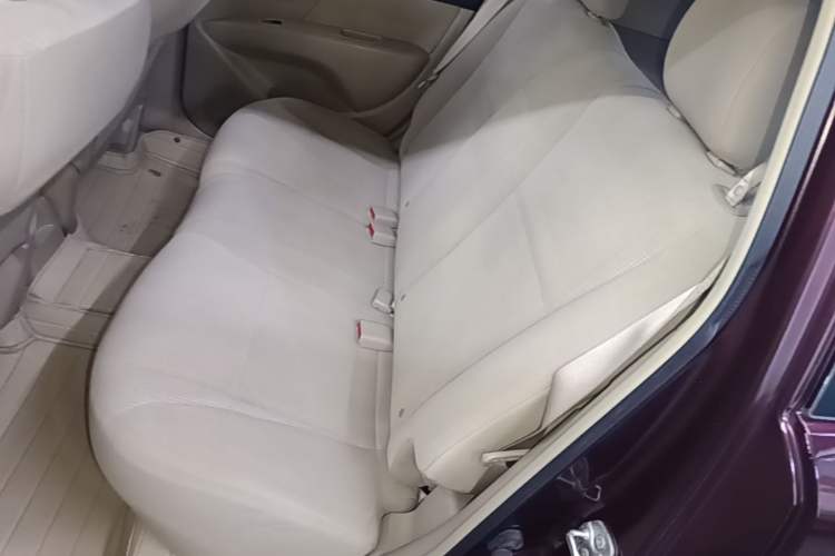Used Nissan Livina 2015 1.6XE CVT Comfort Edition Left Rear Seat