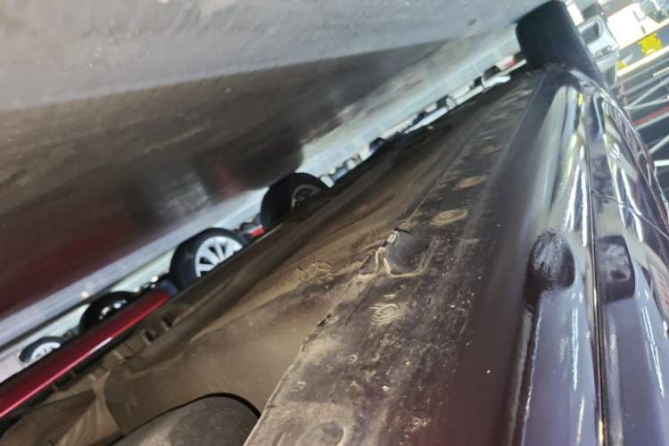 Used Nissan Livina 2015 1.6XE CVT Comfort Edition Left Side Sill