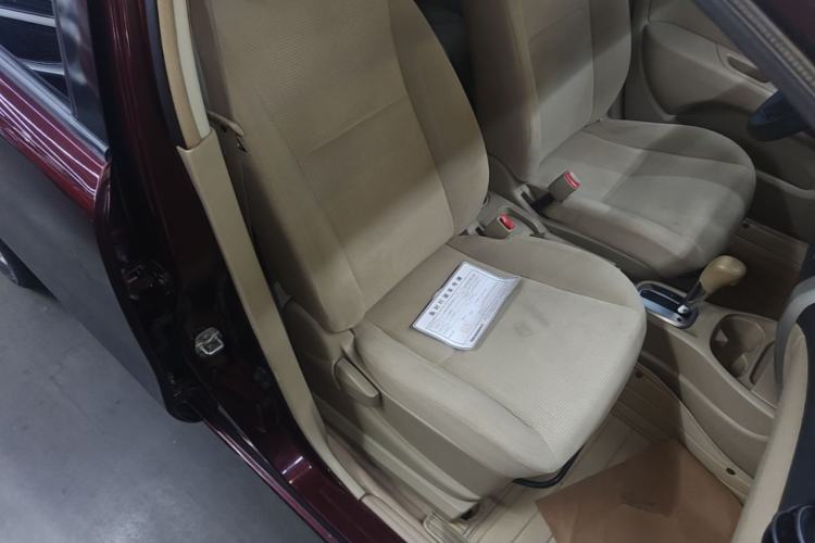 Used Nissan Livina 2015 1.6XE CVT Comfort Edition Right Front Seat