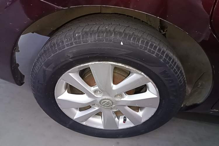 Used Nissan Livina 2015 1.6XE CVT Comfort Edition Right Rear Wheel Hub