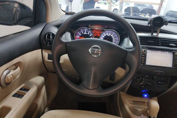 Used Nissan Livina 2015 1.6XE CVT Comfort Edition Steering Wheel