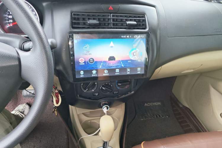 Used Nissan Livina 2015 1.6XE CVT Comfort Edition Audio And AC Panel