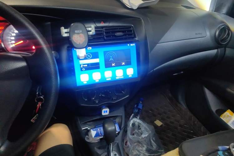 Used Nissan Livina 2015 1.6XE CVT Comfort Edition Audio And AC Panel