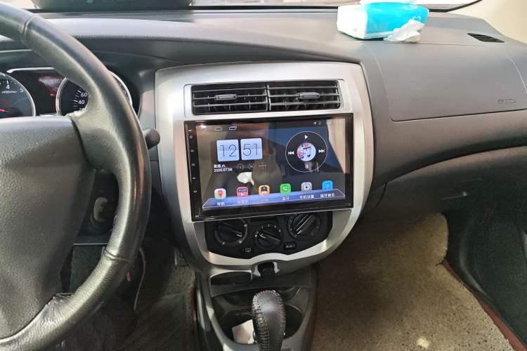 Used Nissan Livina 2015 1.6XE CVT Comfort Edition Audio And AC Panel