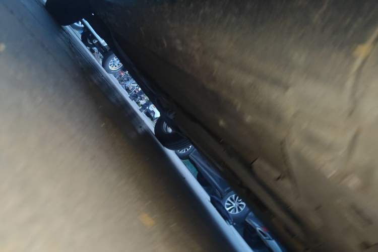 Used Nissan Livina 2015 1.6XE Manual Comfort Edition Chassis Front Right