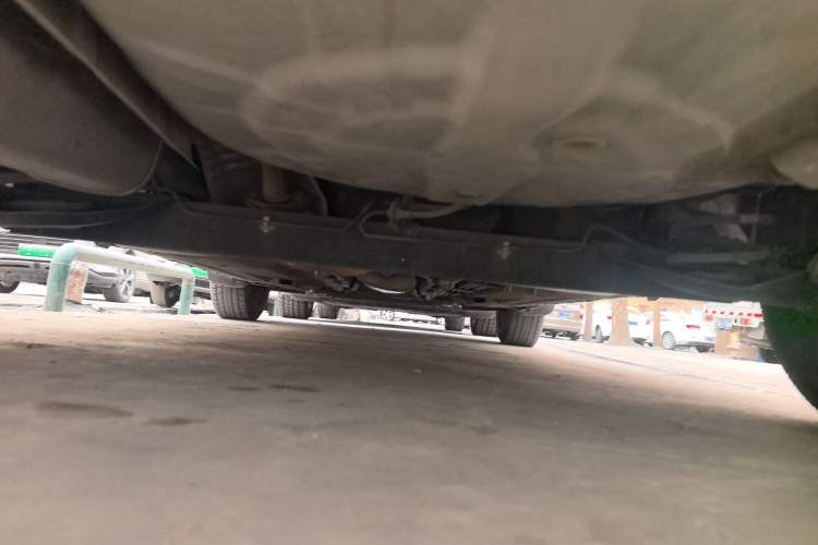 Used Nissan Livina 2015 1.6XE Manual Comfort Edition Chassis Rear