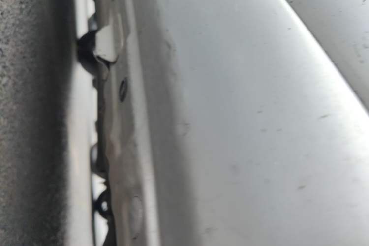 Used Nissan Livina 2015 1.6XE Manual Comfort Edition Chassis Rear Left