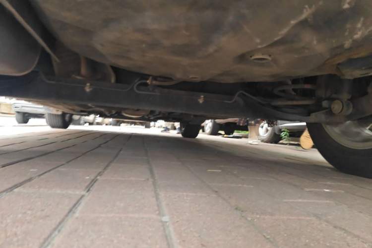 Used Nissan Livina 2015 1.6XE Manual Comfort Edition Chassis Rear