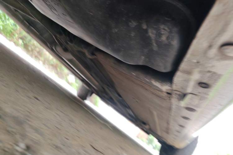 Used Nissan Livina 2015 1.6XE Manual Comfort Edition Chassis Rear Right