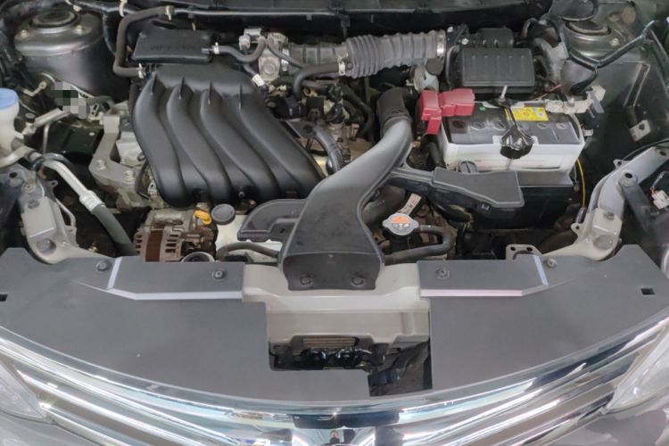 Used Nissan Livina 2015 1.6XE CVT Comfort Edition Engine Bay