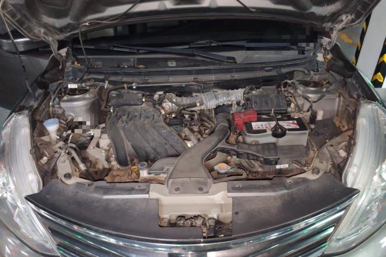 Used Nissan Livina 2015 1.6XE CVT Comfort Edition Engine Bay