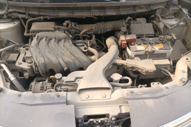 Used Nissan Livina 2015 1.6XE CVT Comfort Edition Engine Bay