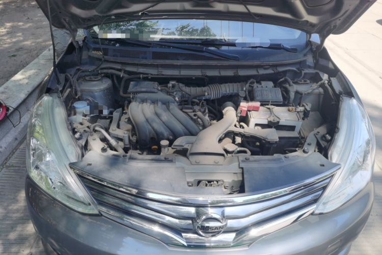 Used Nissan Livina 2015 1.6XL CVT Luxury Leather Edition Engine Bay