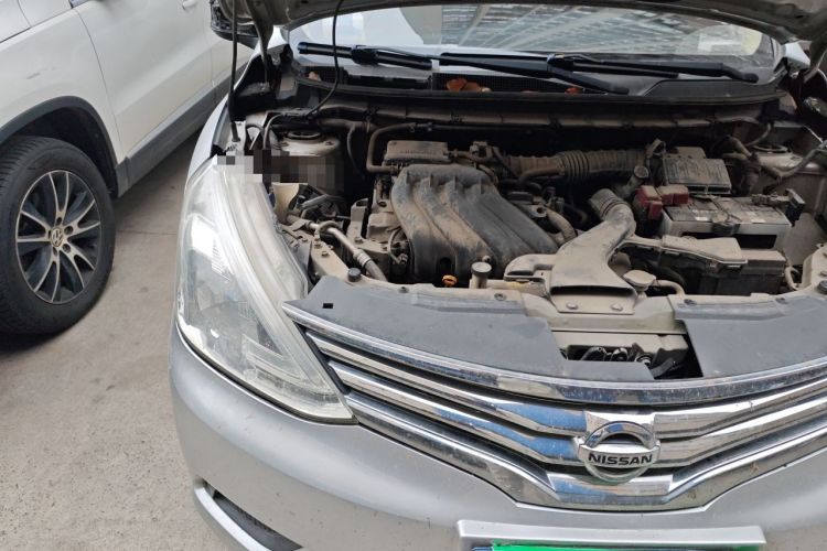 Used Nissan Livina 2015 1.6XE CVT Comfort Edition Engine Bay Right