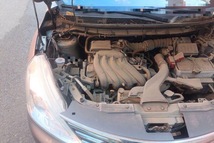 Used Nissan Livina 2015 1.6XE CVT Comfort Edition Engine Bay Right