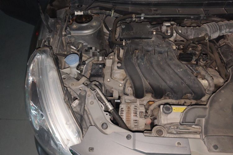 Used Nissan Livina 2015 1.6XE CVT Comfort Edition Engine Bay Right