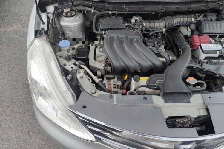 Used Nissan Livina 2015 1.6XE Manual Comfort Edition Engine Bay Right