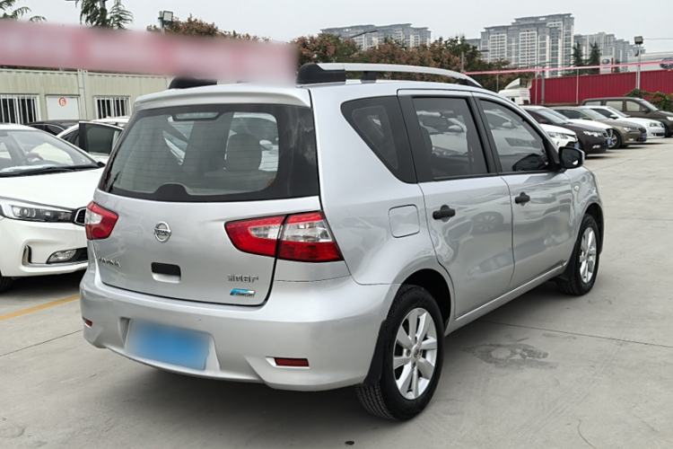 Used Nissan Livina 2015 1.6XE CVT Comfort Edition Exterior 1