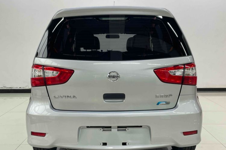 Used Nissan Livina 2015 1.6XE CVT Comfort Edition Exterior 2