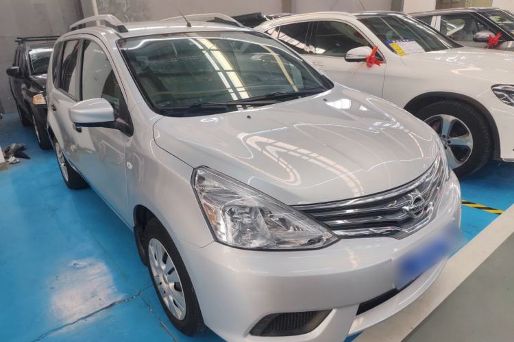 Used Nissan Livina 2015 1.6XE Manual Comfort Edition Exterior 2