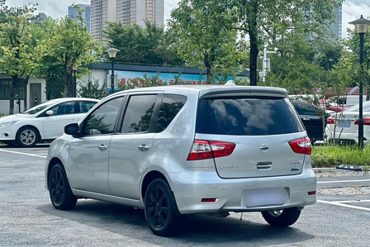 Used Nissan Livina 2015 1.6XE CVT Comfort Edition Exterior 4