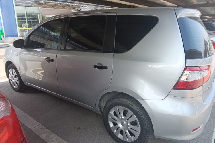 Used Nissan Livina 2015 1.6XE CVT Comfort Edition Exterior 5