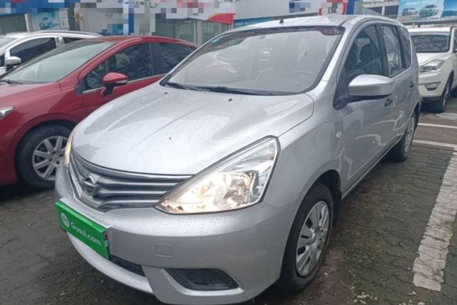 Used Nissan Livina 2015 1.6XE Manual Comfort Edition