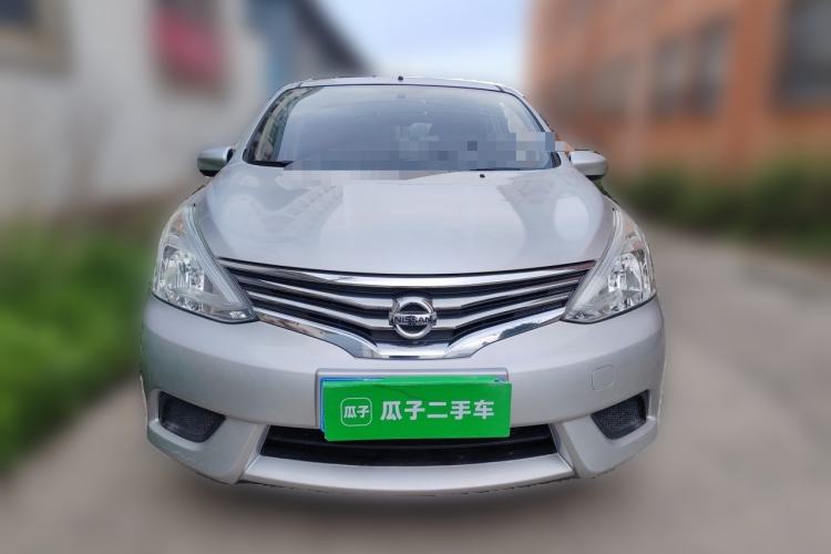 Used Nissan Livina 2015 1.6XE Manual Comfort Edition Front