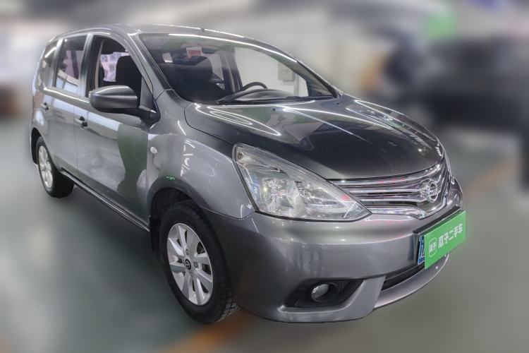 Used Nissan Livina 2015 1.6XE CVT Comfort Edition Front Right 45 Deg