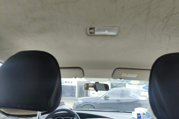 Used Nissan Livina 2015 1.6XE CVT Comfort Edition Headliner