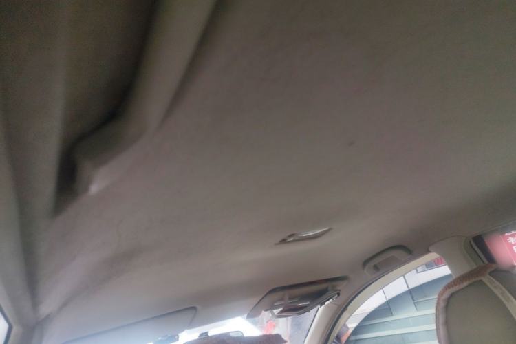Used Nissan Livina 2015 1.6XE Manual Comfort Edition Headliner