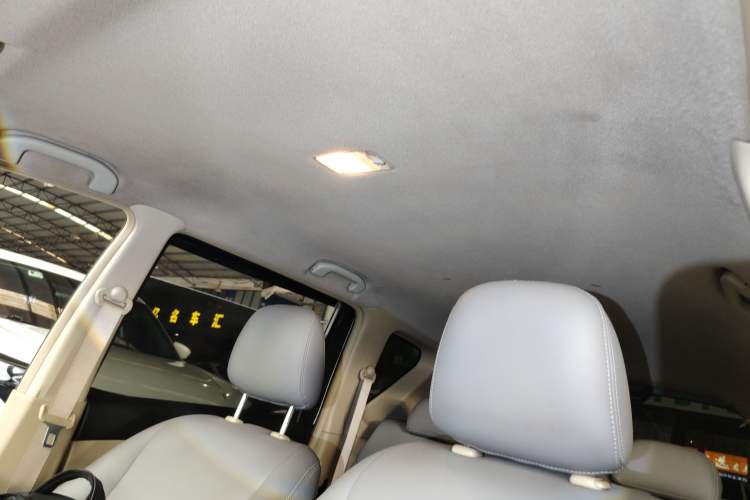 Used Nissan Livina 2015 1.6XE CVT Comfort Edition Headliner