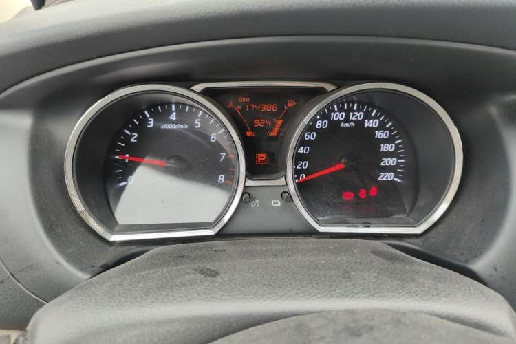 Used Nissan Livina 2015 1.6XE CVT Comfort Edition Instrument Cluster