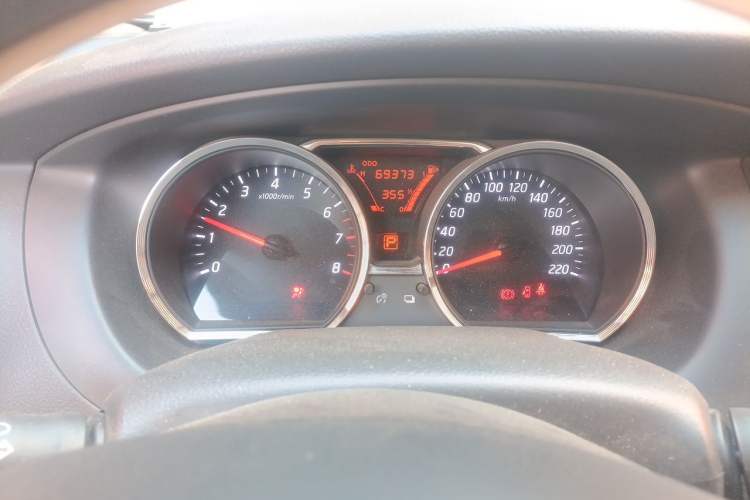 Used Nissan Livina 2015 1.6XE CVT Comfort Edition Instrument Cluster