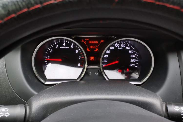 Used Nissan Livina 2015 1.6XE CVT Comfort Edition Instrument Cluster